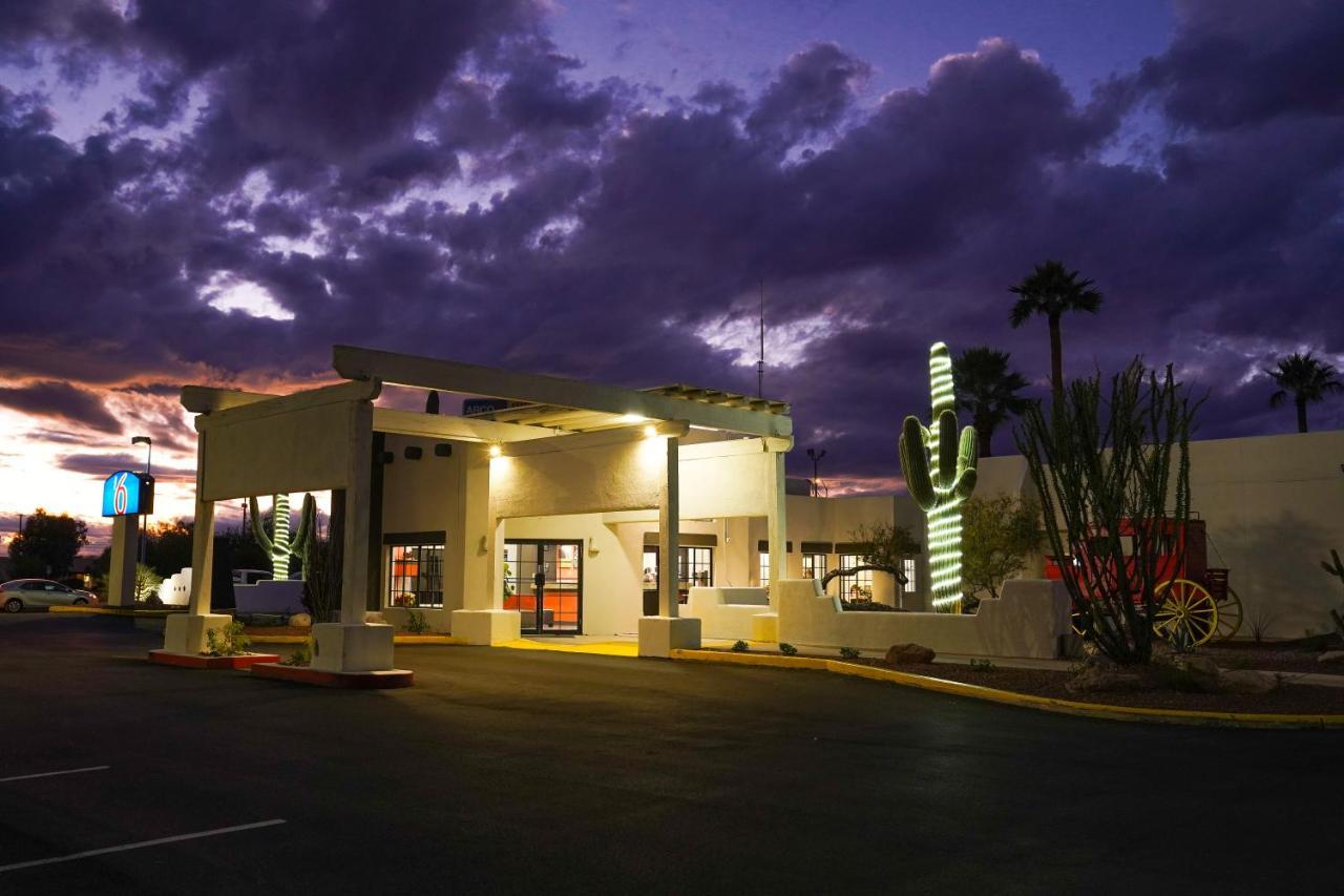 Motel 6-Tucson, Az ภายนอก รูปภาพ